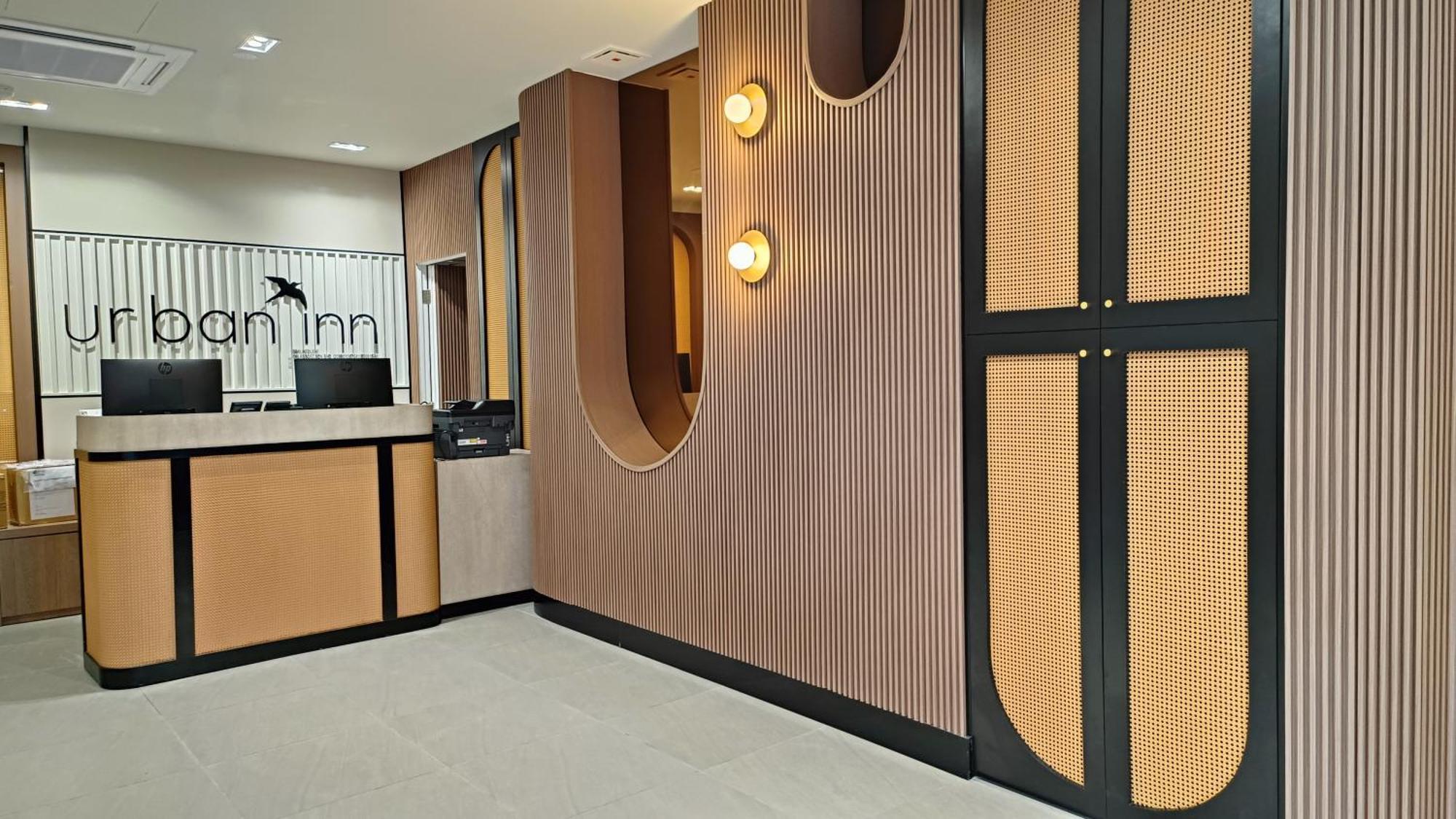Urban Inn, Salak Tinggi Sepang Exterior foto