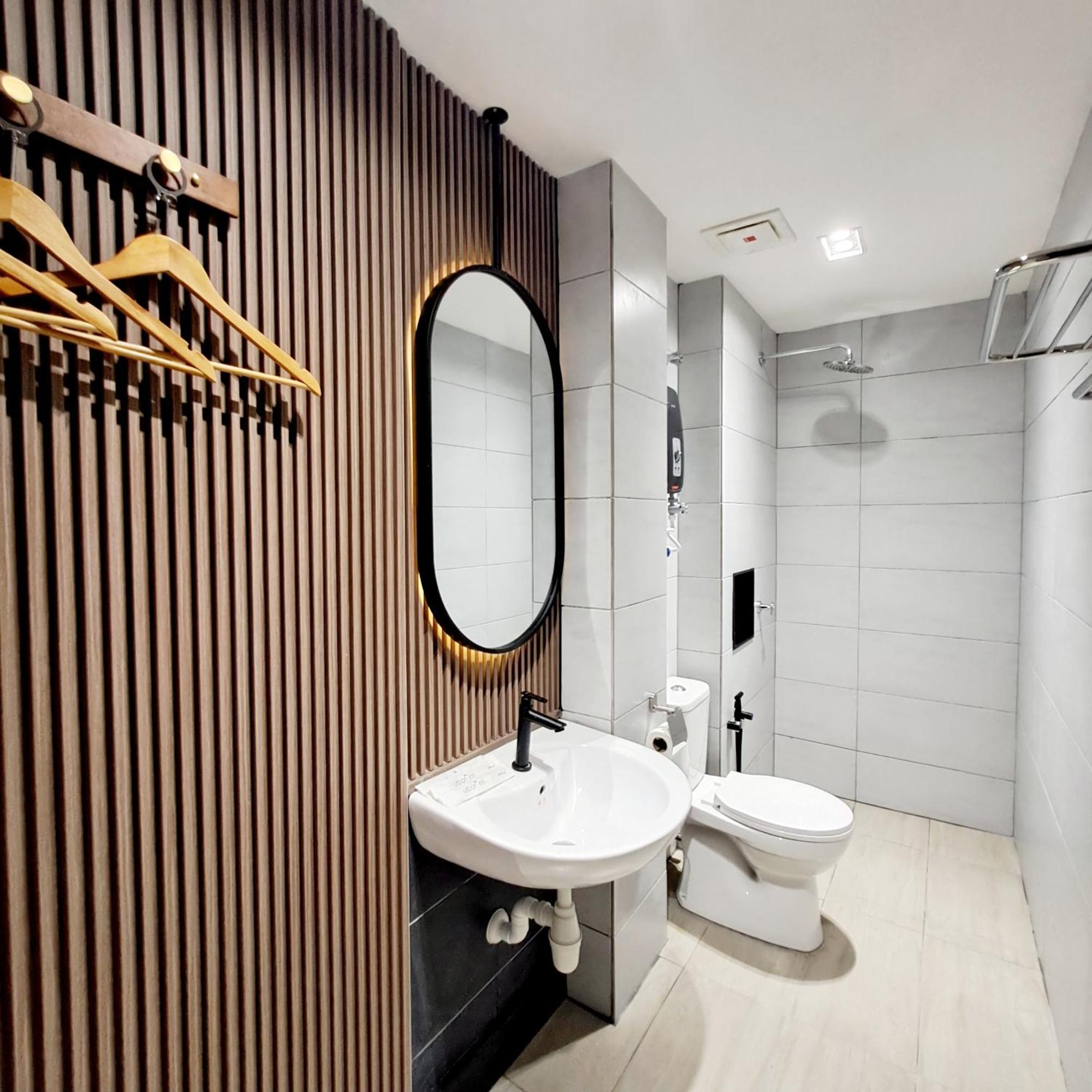 Urban Inn, Salak Tinggi Sepang Exterior foto
